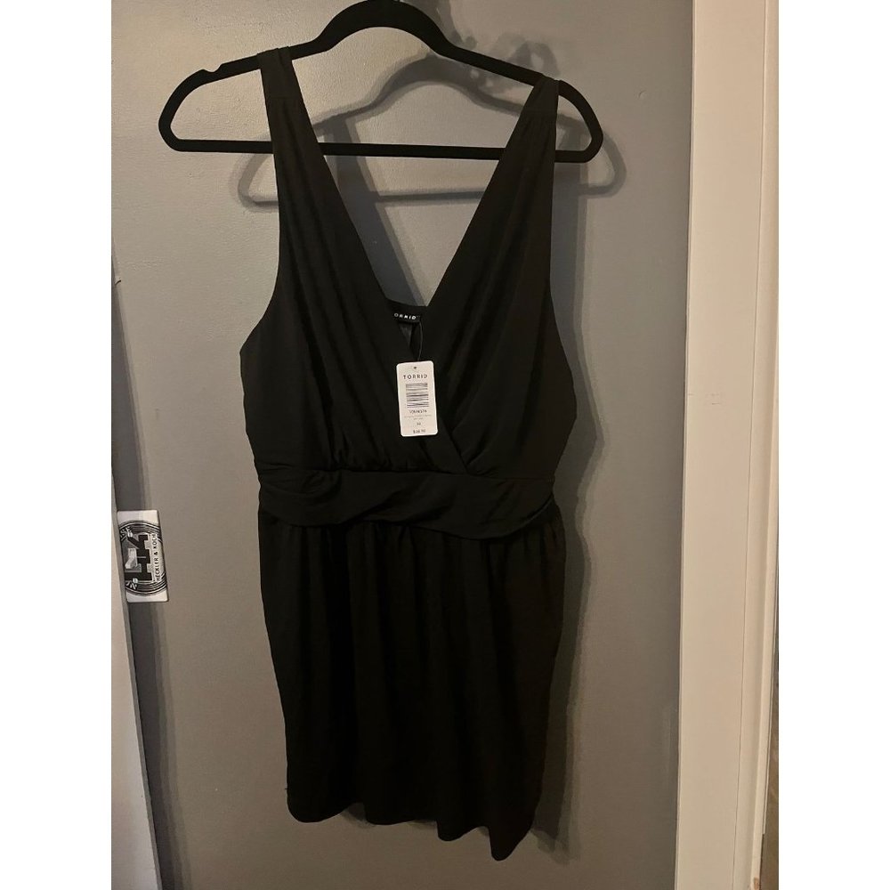 Torrid size 00 solid black babydoll tank top blouse